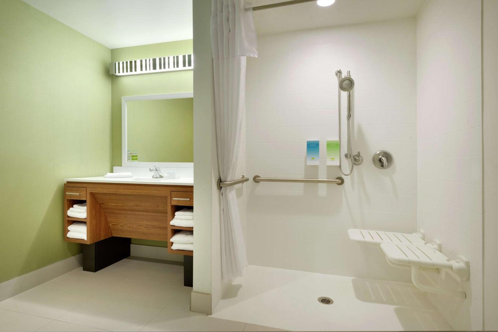 Home2 Suites By Hilton Roseville Minneapolis Экстерьер фото