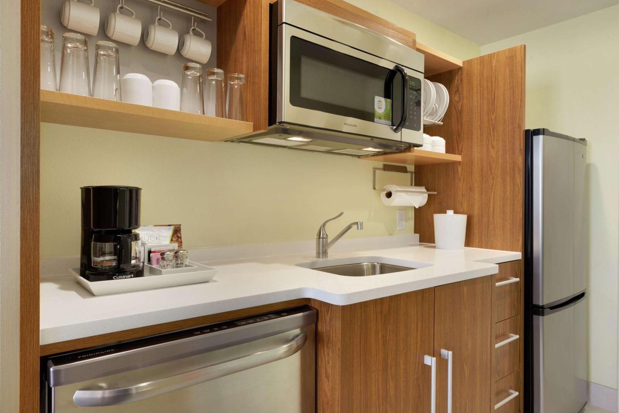 Home2 Suites By Hilton Roseville Minneapolis Экстерьер фото