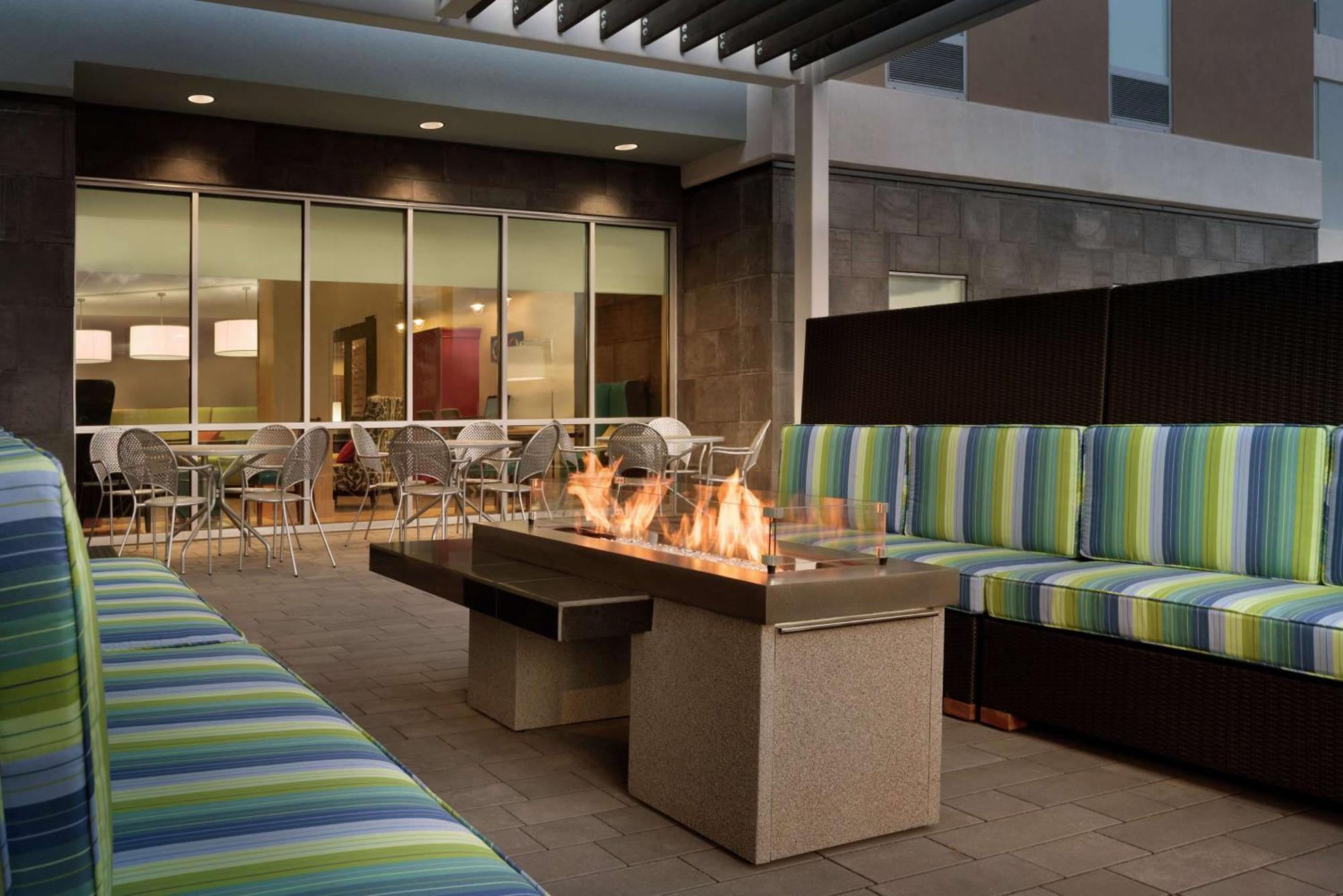 Home2 Suites By Hilton Roseville Minneapolis Экстерьер фото