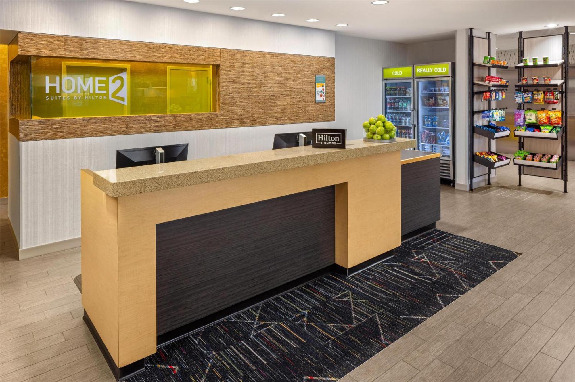 Home2 Suites By Hilton Roseville Minneapolis Экстерьер фото