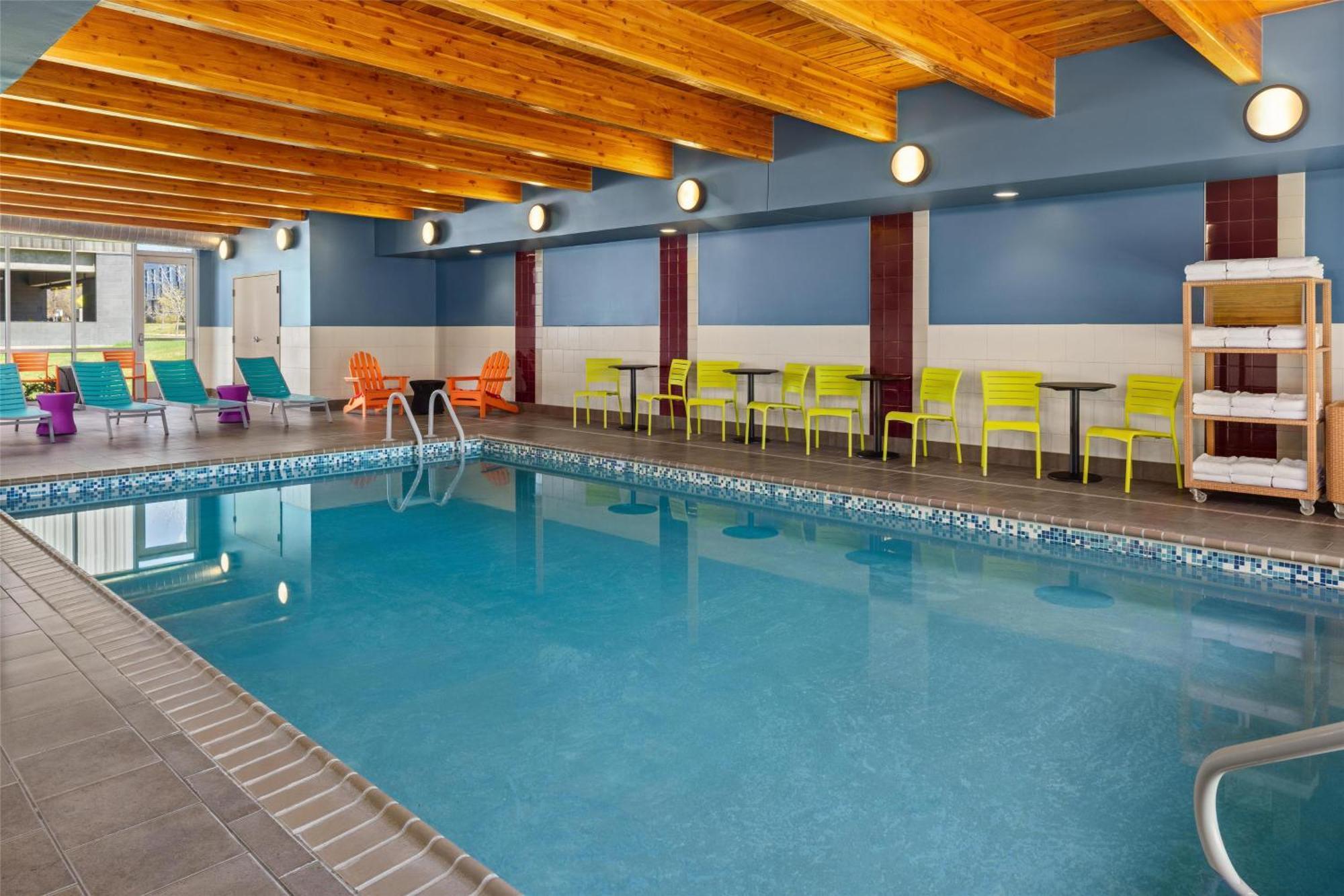 Home2 Suites By Hilton Roseville Minneapolis Экстерьер фото