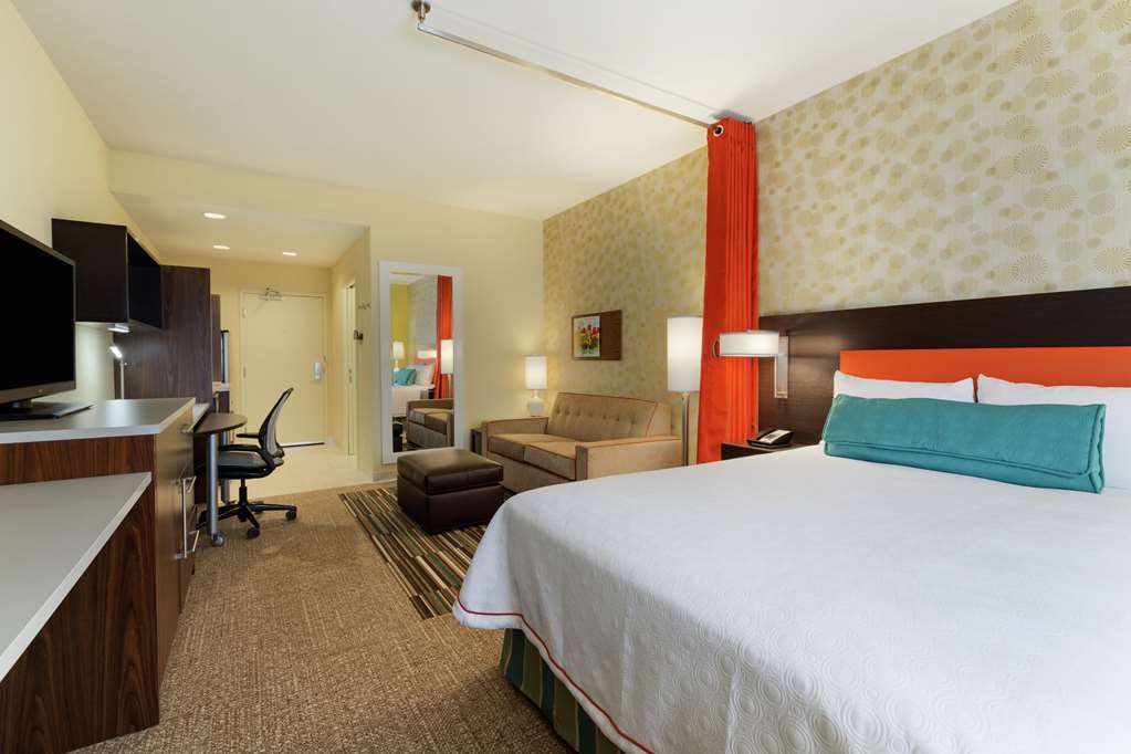 Home2 Suites By Hilton Roseville Minneapolis Номер фото